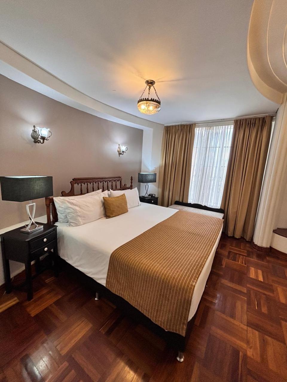 Hotel Nutibara Medellín Extérieur photo